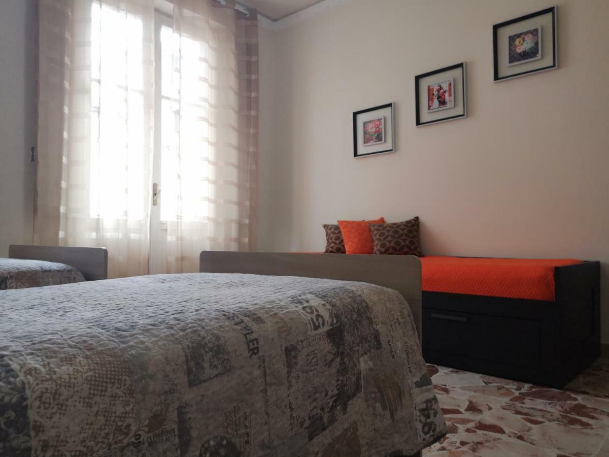 Casa Dany&Olga Leilighet Giardini Naxos Eksteriør bilde