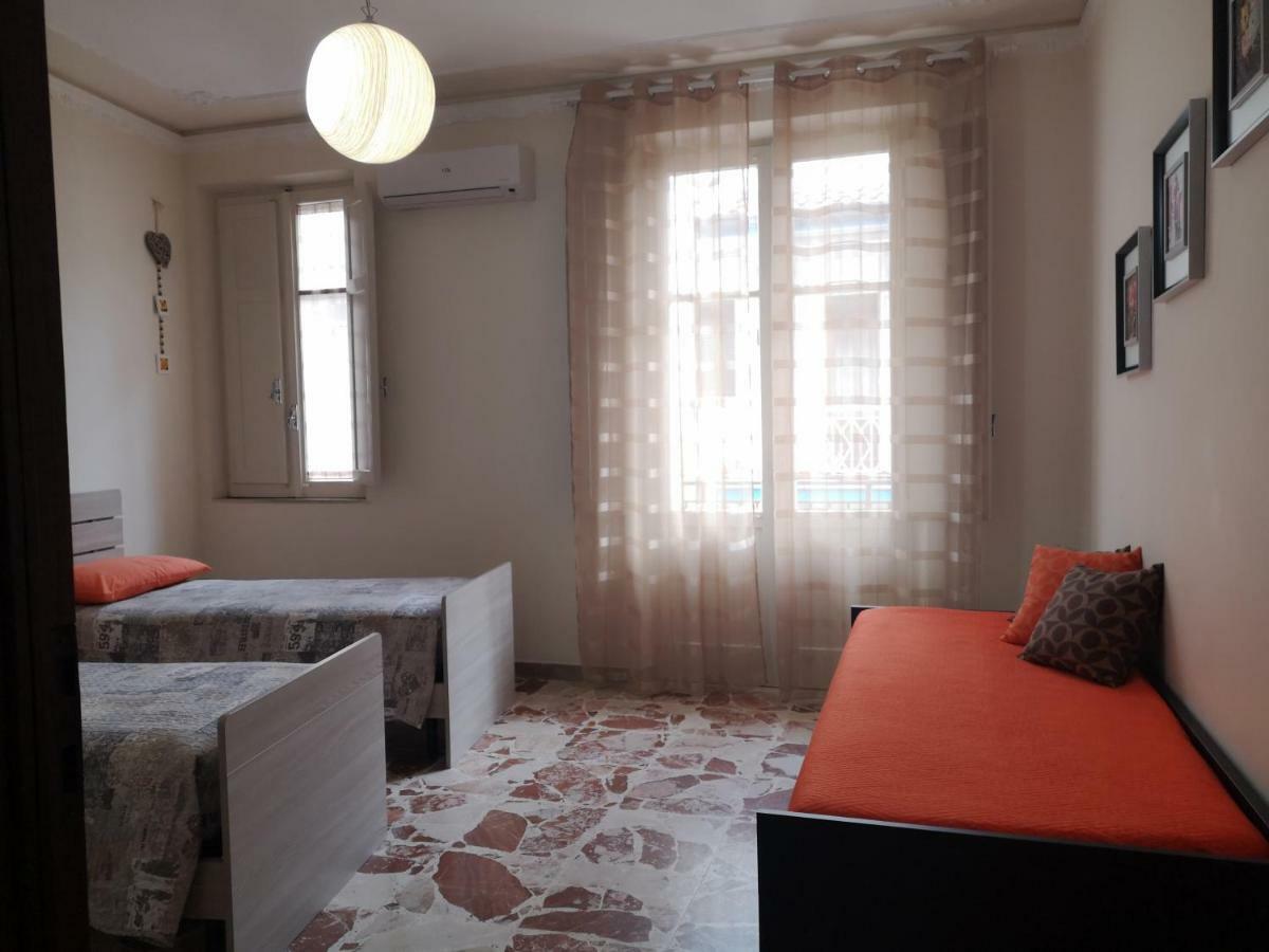 Casa Dany&Olga Leilighet Giardini Naxos Eksteriør bilde